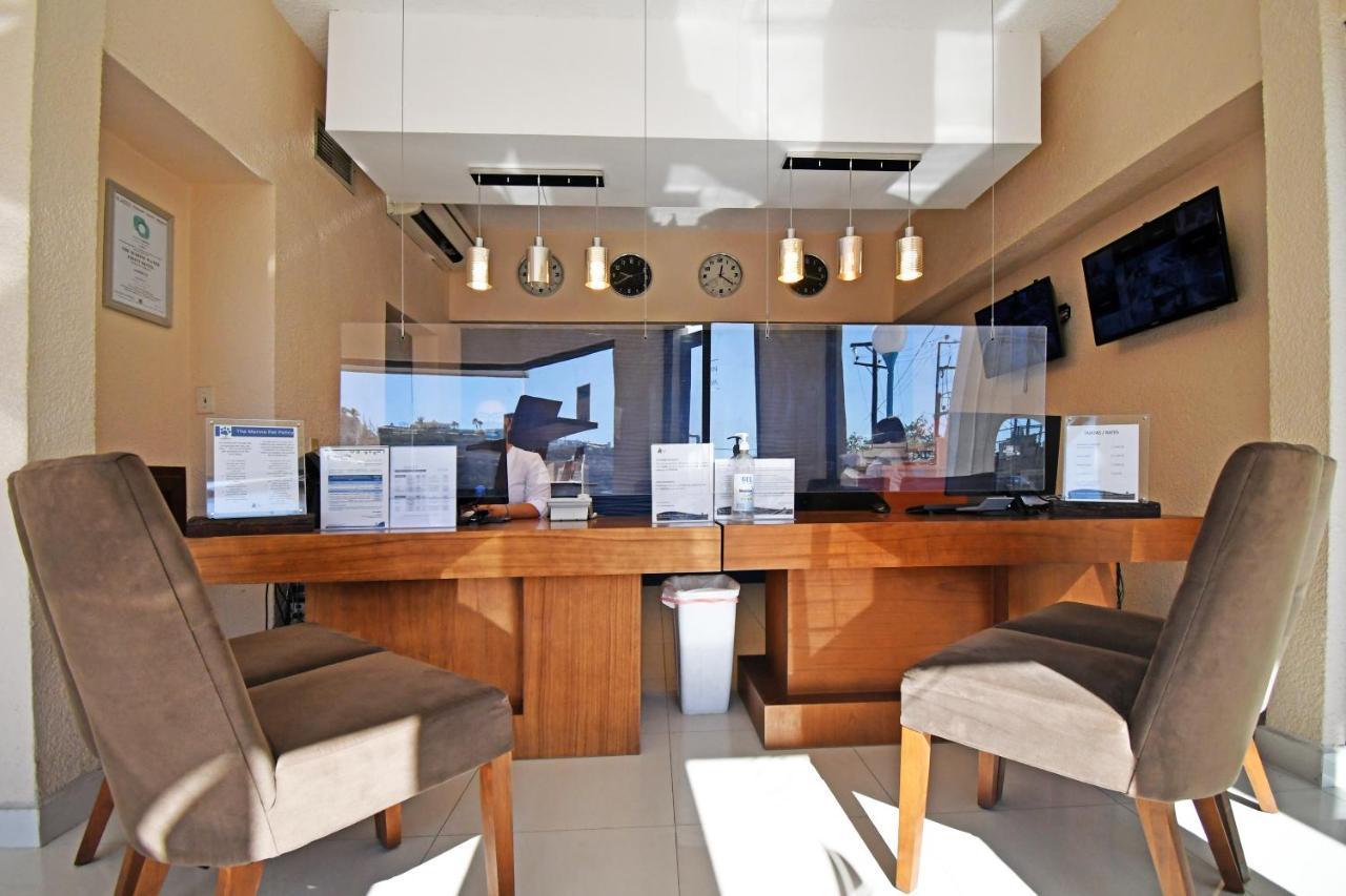 The Westmarine Waterfront Hotel La Paz Bagian luar foto