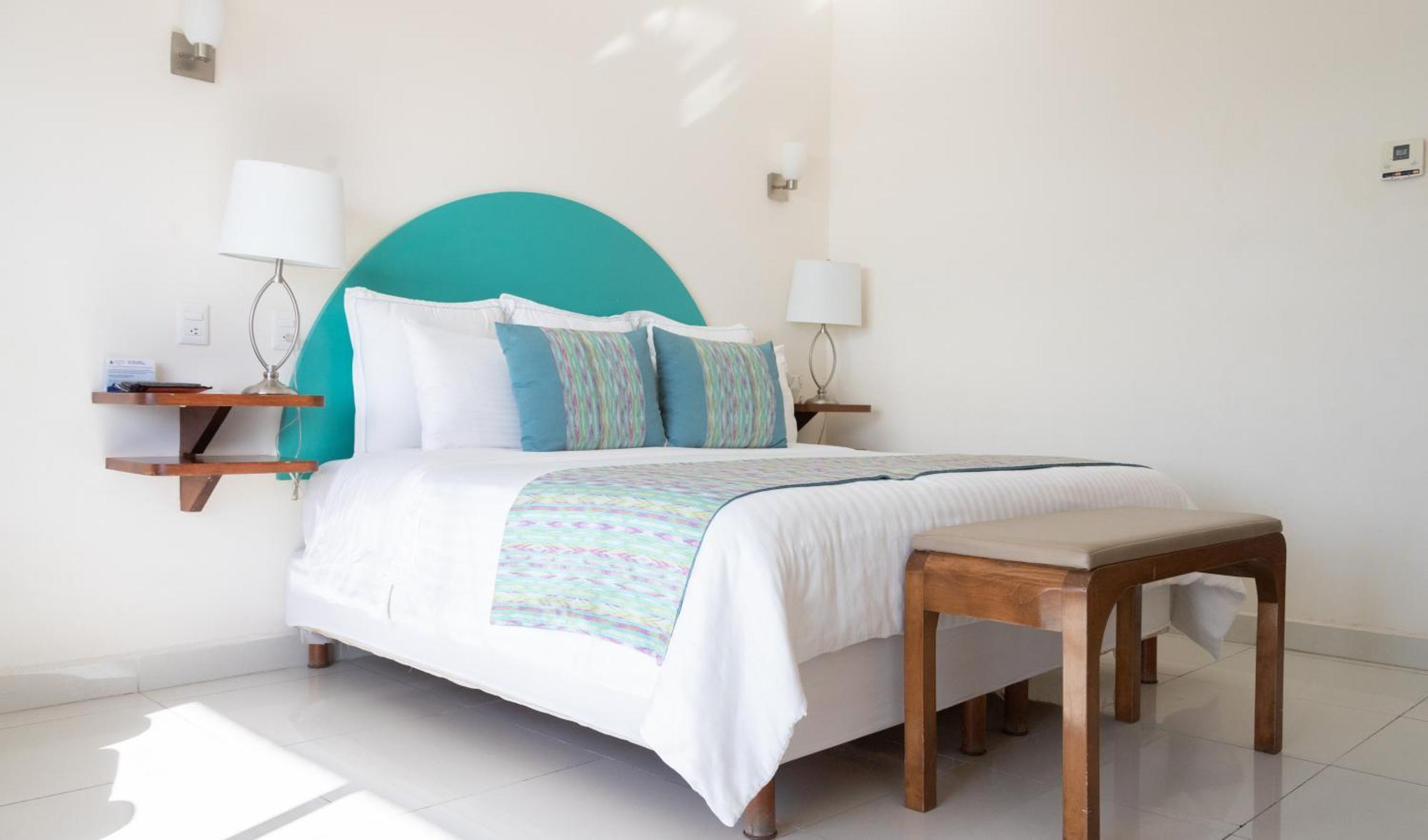 The Westmarine Waterfront Hotel La Paz Bagian luar foto