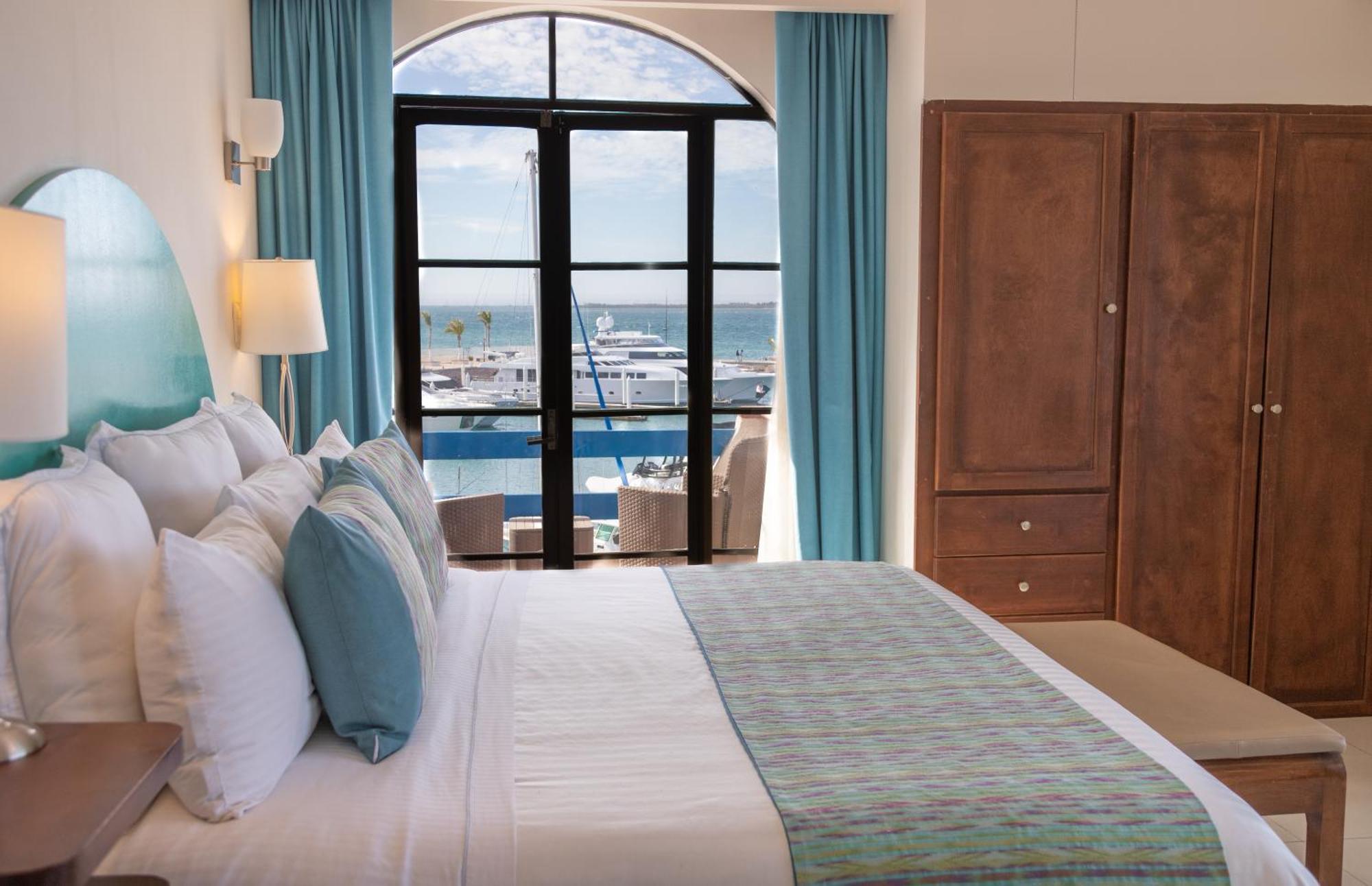 The Westmarine Waterfront Hotel La Paz Bagian luar foto