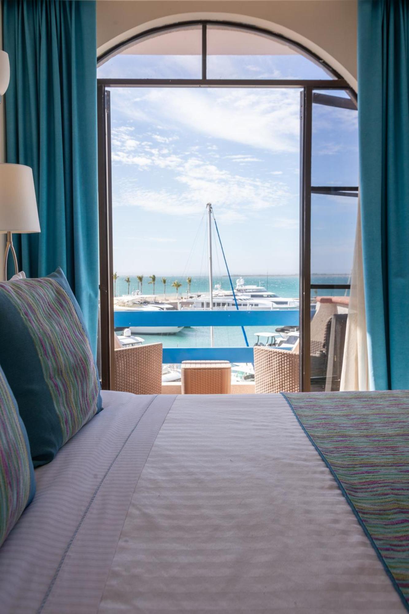 The Westmarine Waterfront Hotel La Paz Bagian luar foto