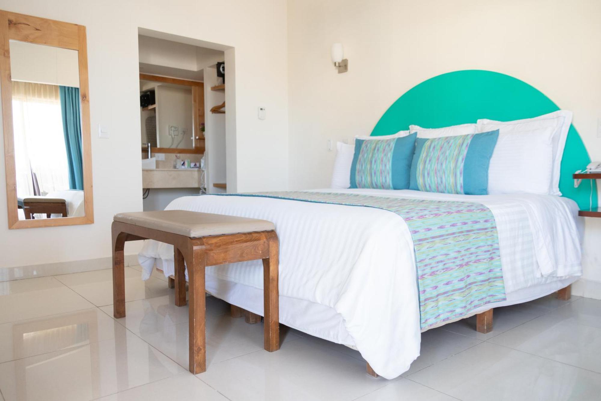The Westmarine Waterfront Hotel La Paz Bagian luar foto